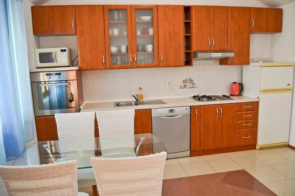 Eden Holiday House Kastela Holiday home