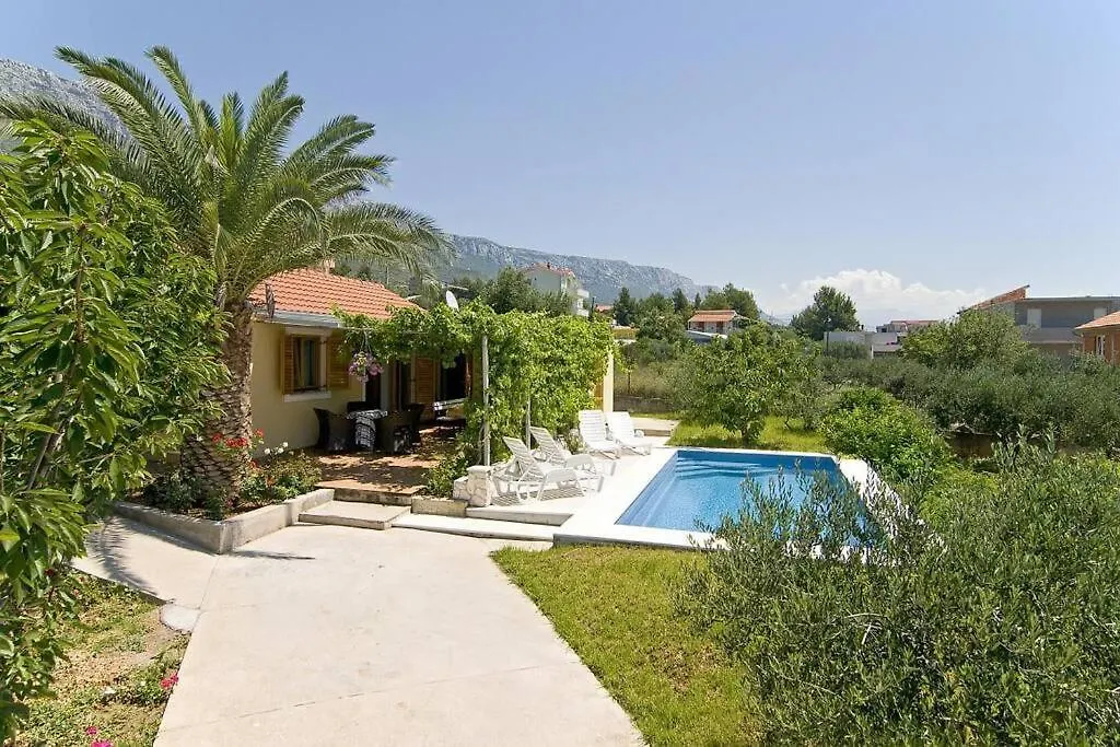 Holiday home Eden Holiday House Kastela